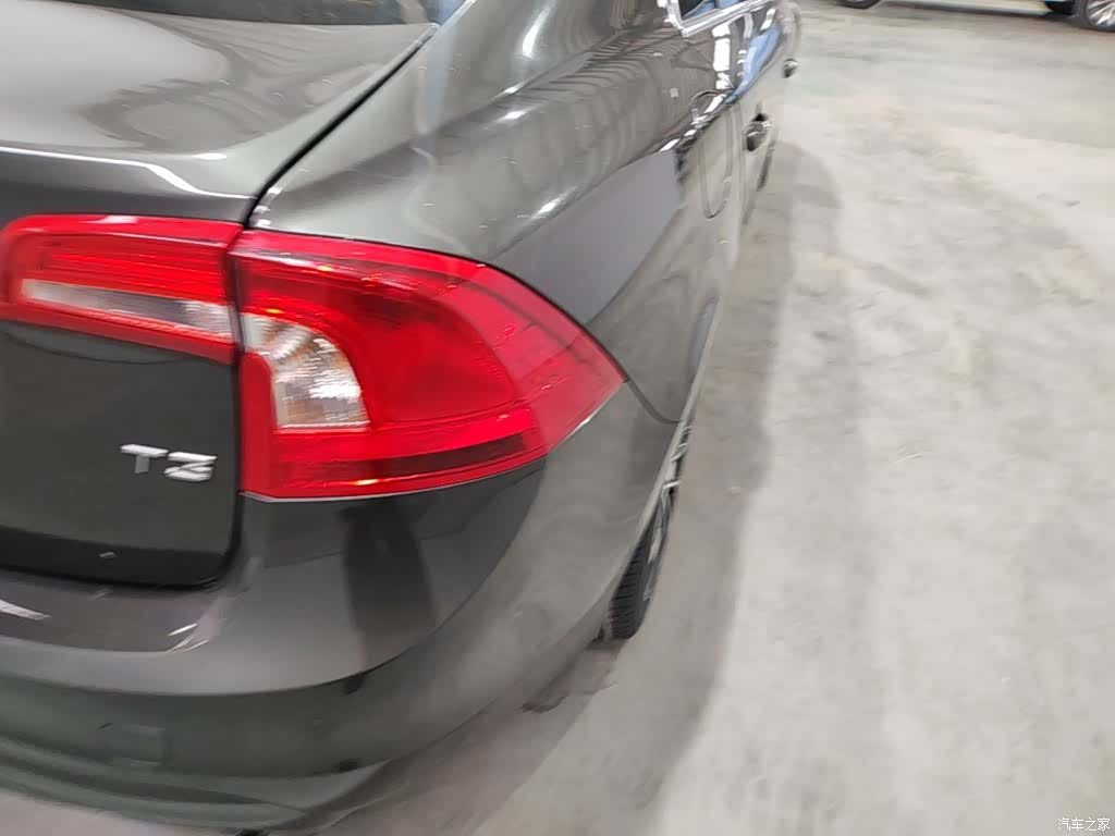 Volvo S60, 2018 8