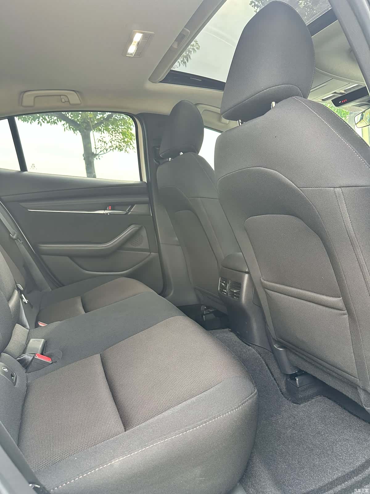 Mazda Mazda3, 2021 14