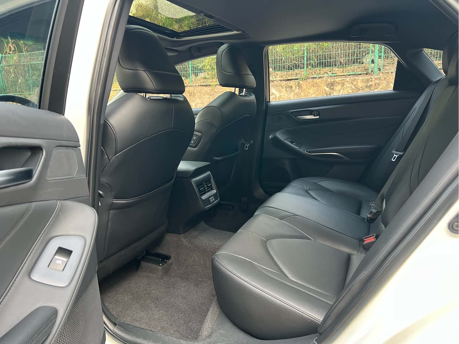 Toyota Avalon, 2023 6