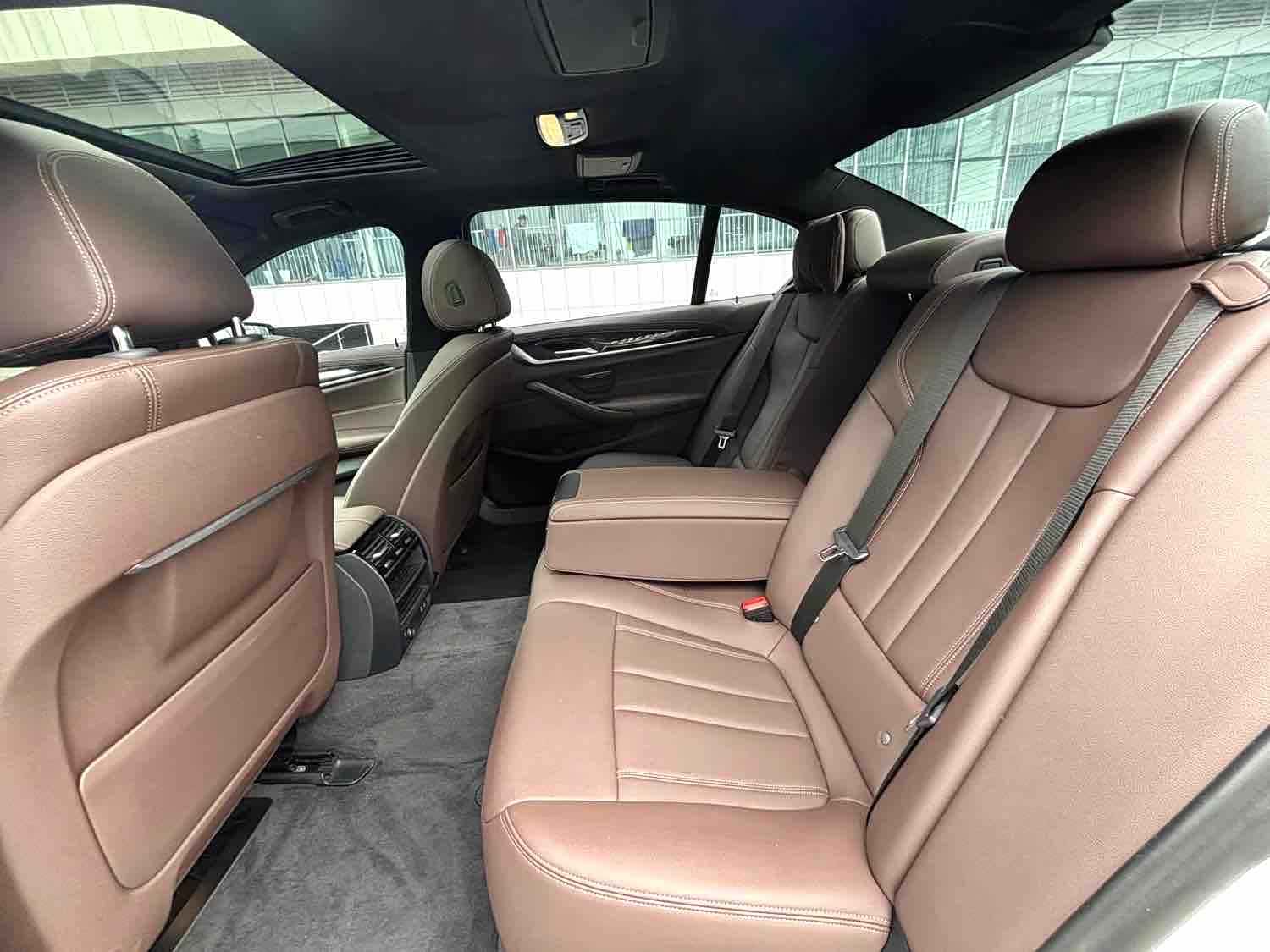 BMW 5 Series, 2019 11