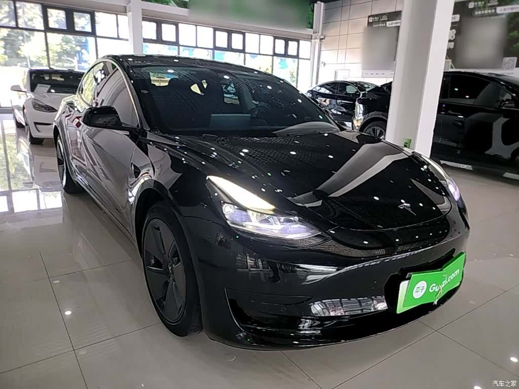 Tesla Model 3, 2022 4