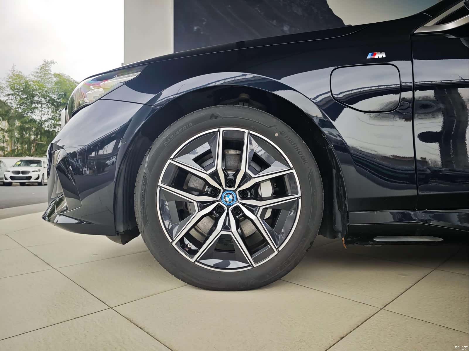 BMW i5, 2025 все фото