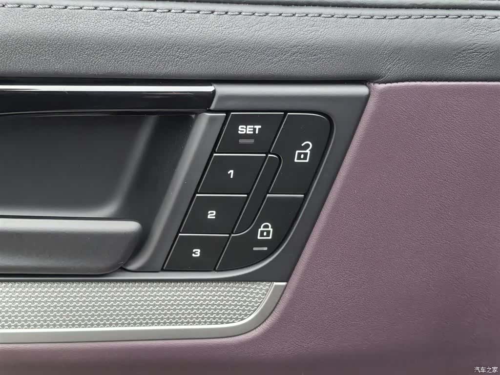 Porsche Cayenne, 2024 26