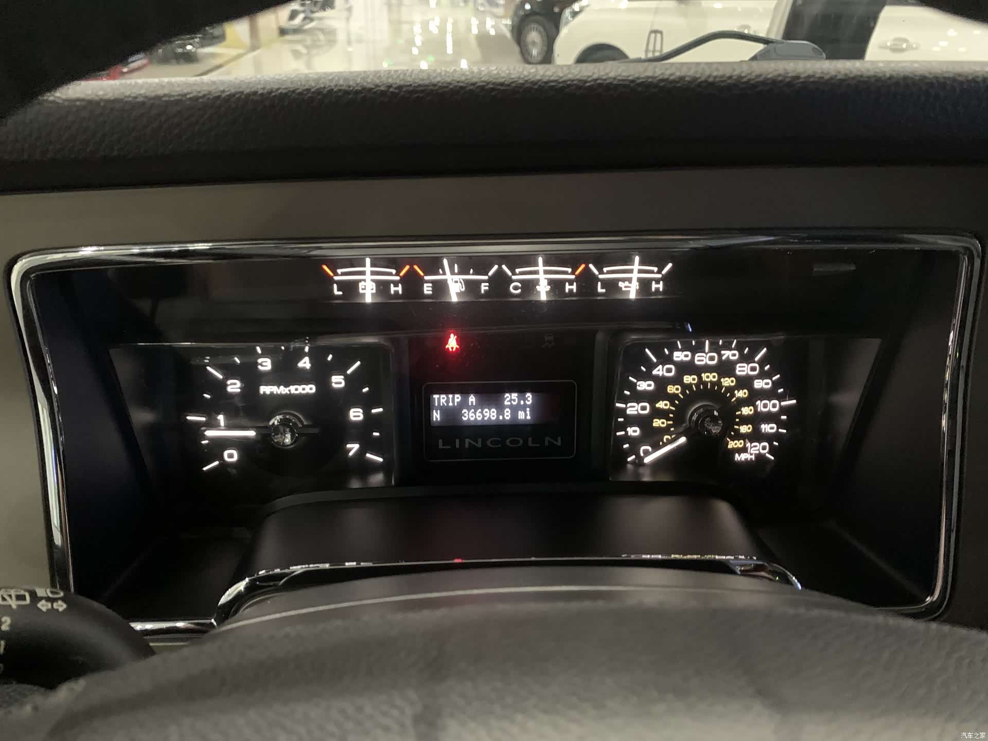 Lincoln Navigator, 2013 14