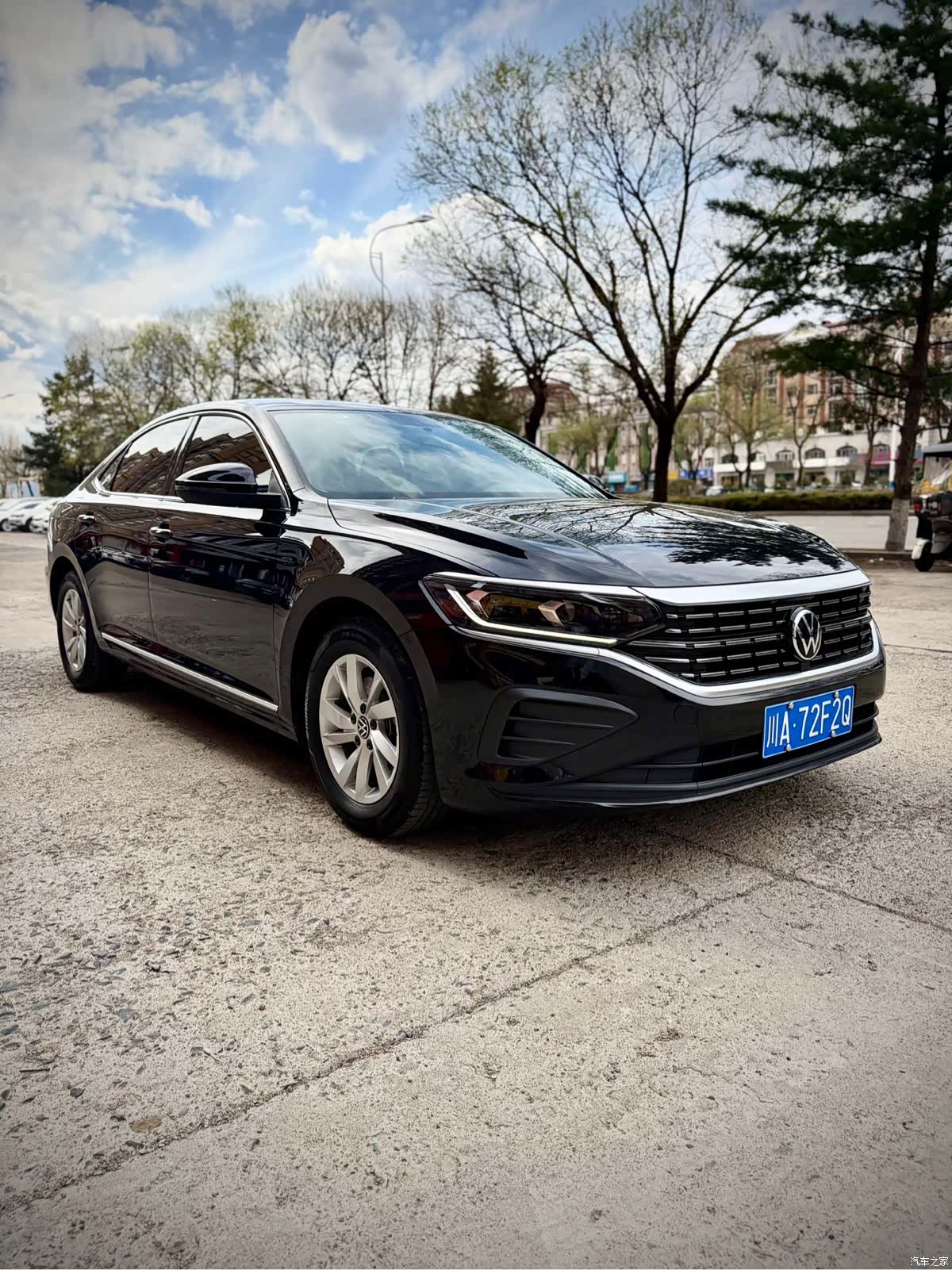 Volkswagen Passat, 2022 3