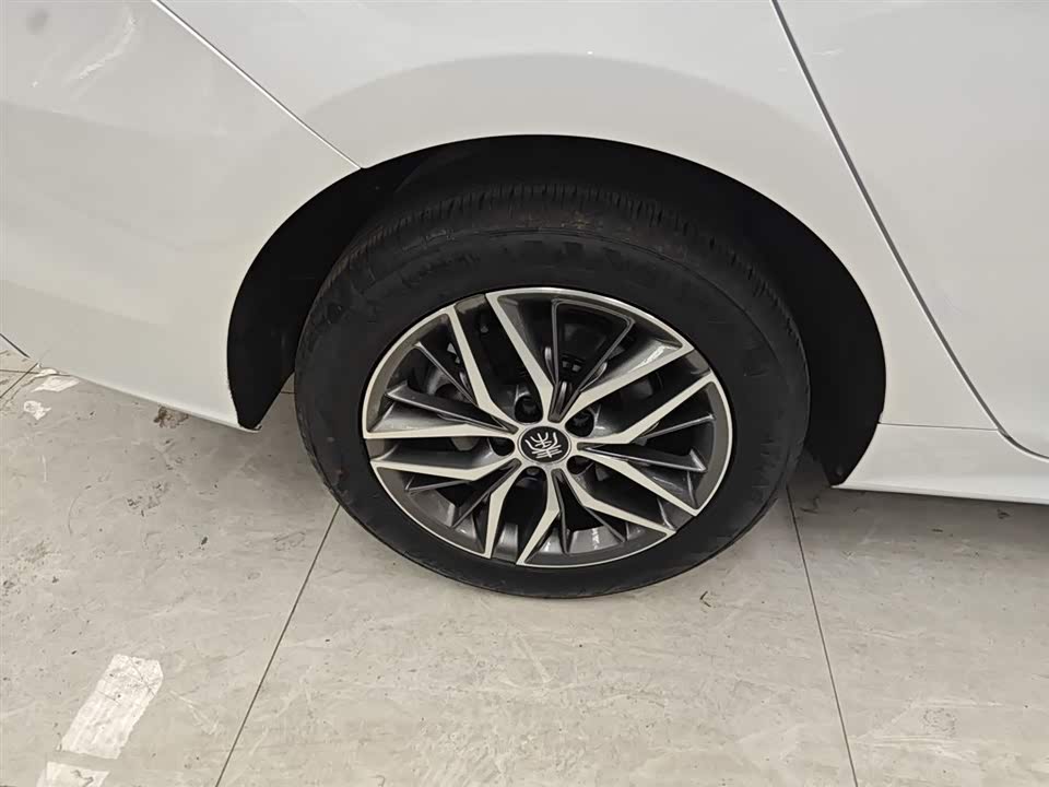 BYD Qin Yuan