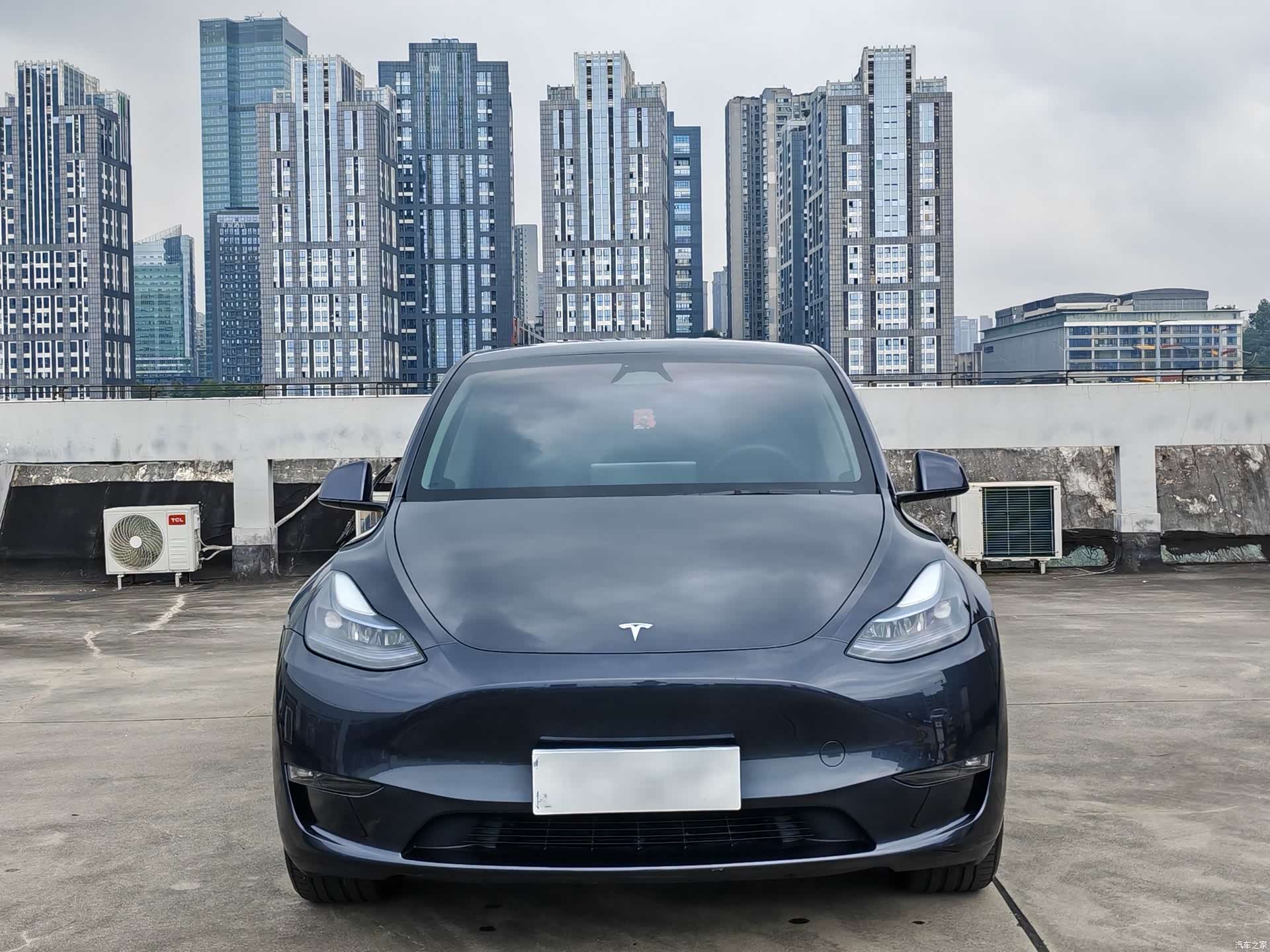 Tesla Model Y, 2024 2