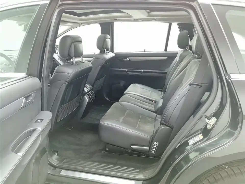 Mercedes-Benz R-class