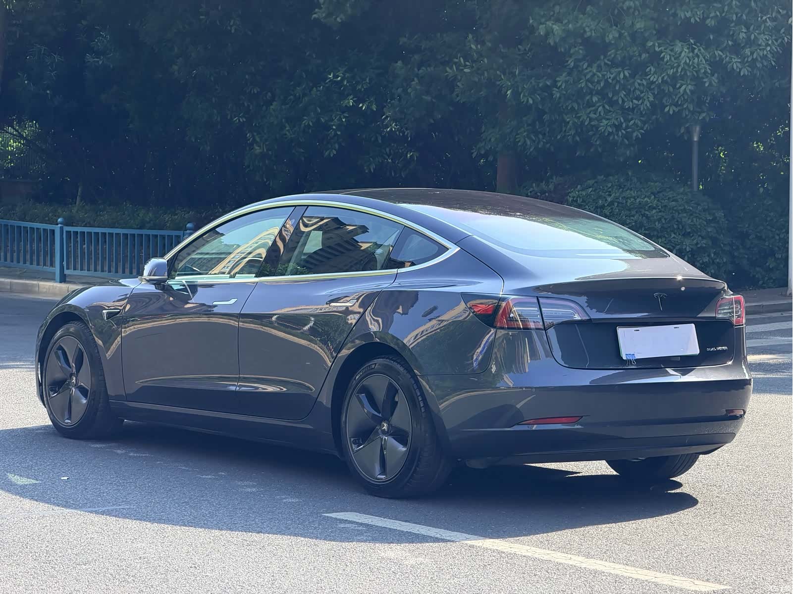 Tesla Model 3, 2019 все фото