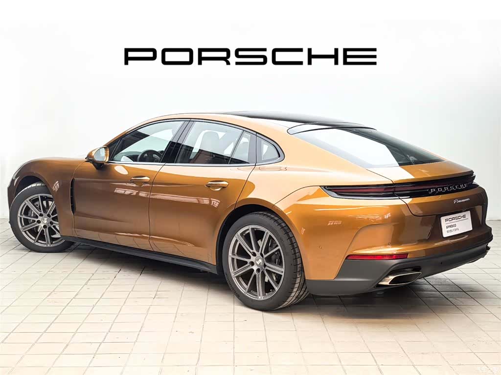 Porsche Panamera, 2025 4