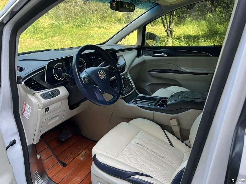 Buick GL8, 2020 8