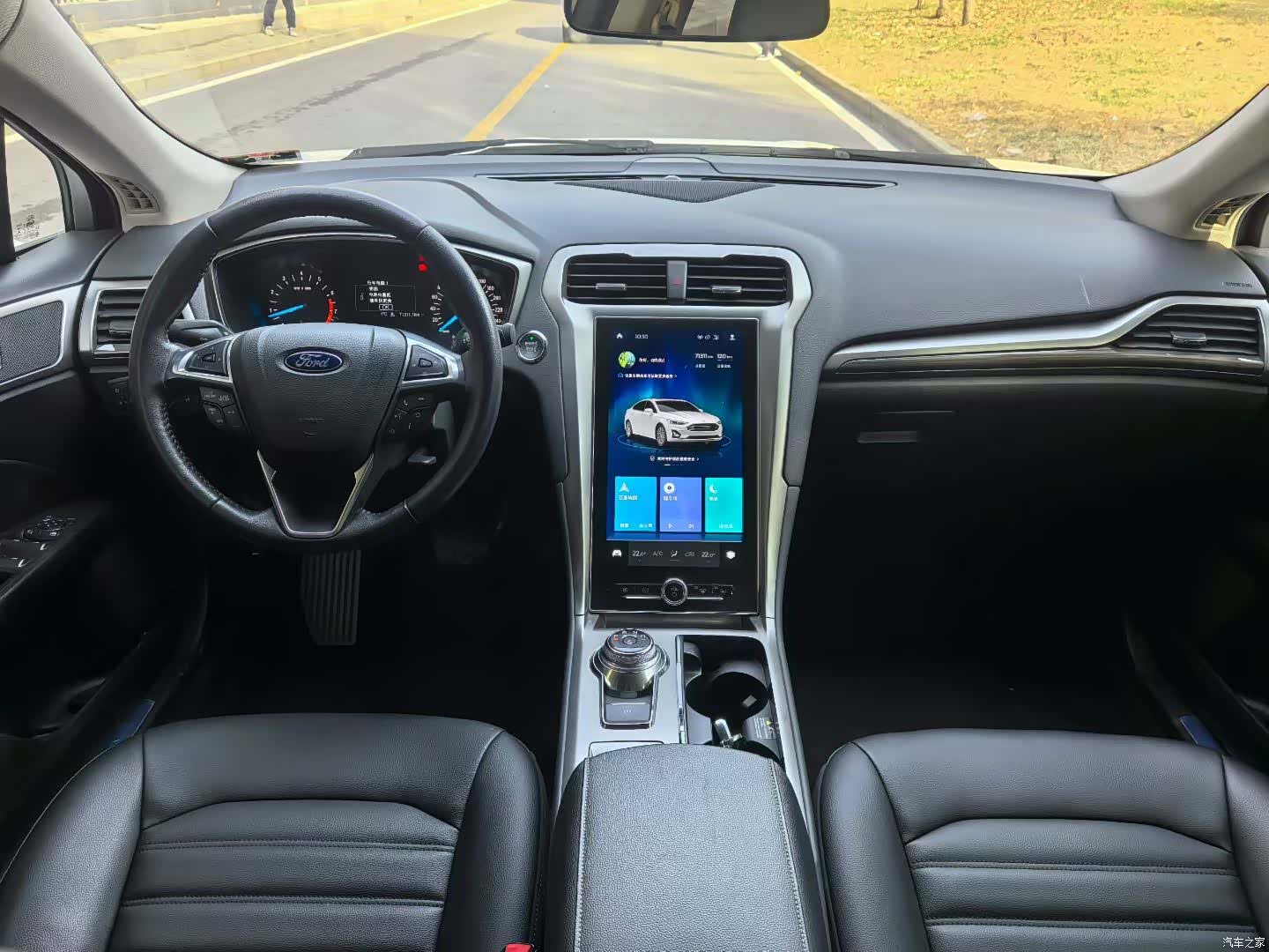 Ford Mondeo, 2021 3