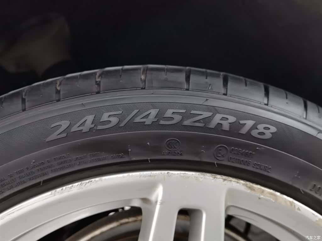 Audi A6L, 2018 24