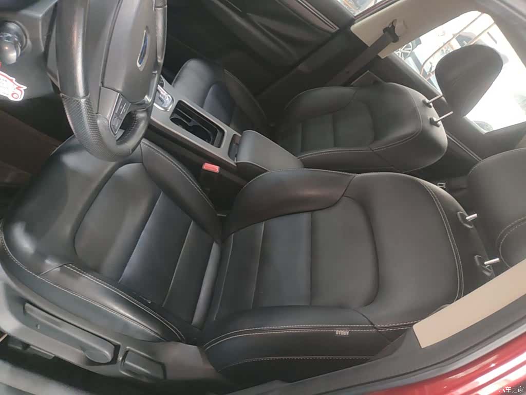 Geely Emgrand, 2016 15