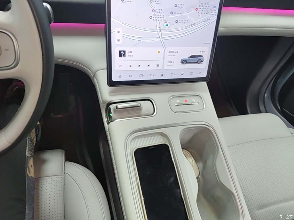 NIO ES6, 2023 10