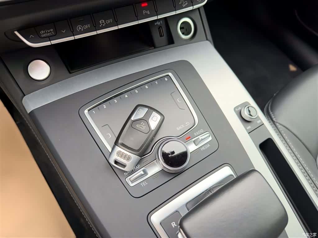 Audi Q5L, 2021 17