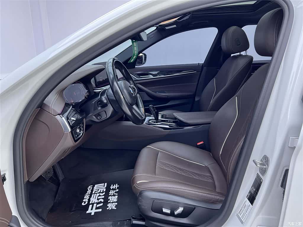 BMW 5 Series, 2022 18