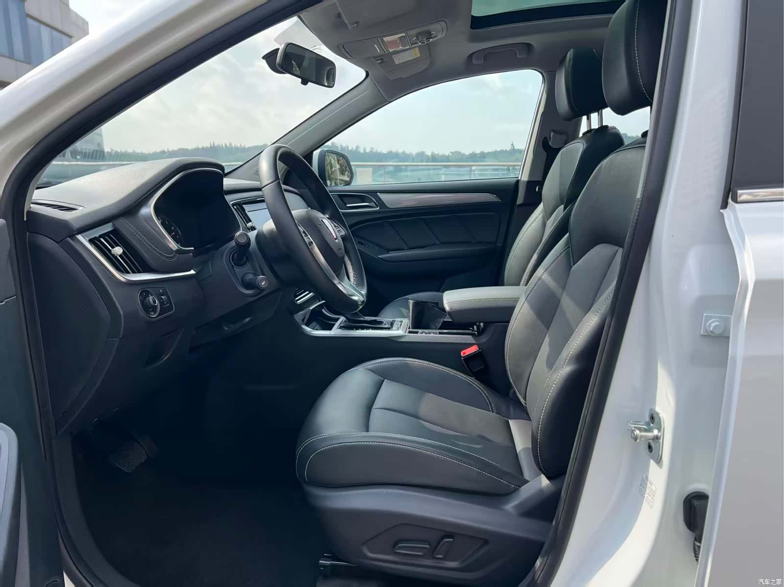 Roewe RX5, 2018 6