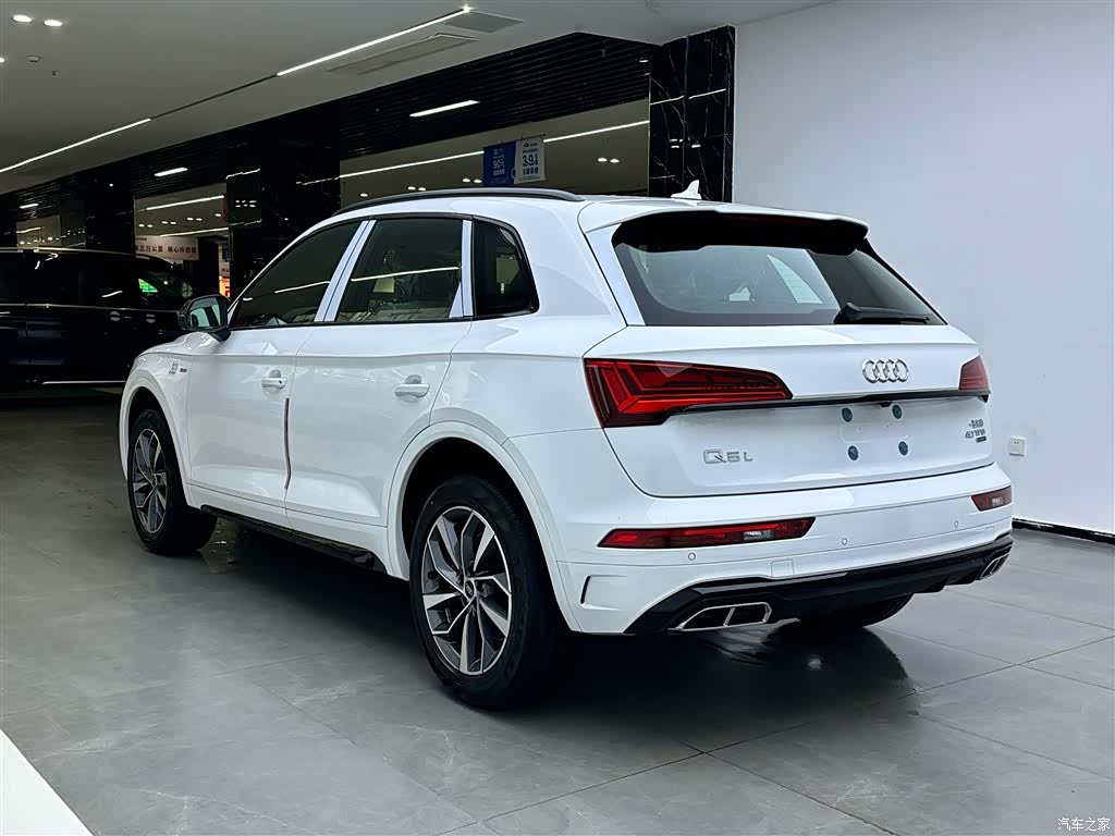 Audi Q5L, 2024 7