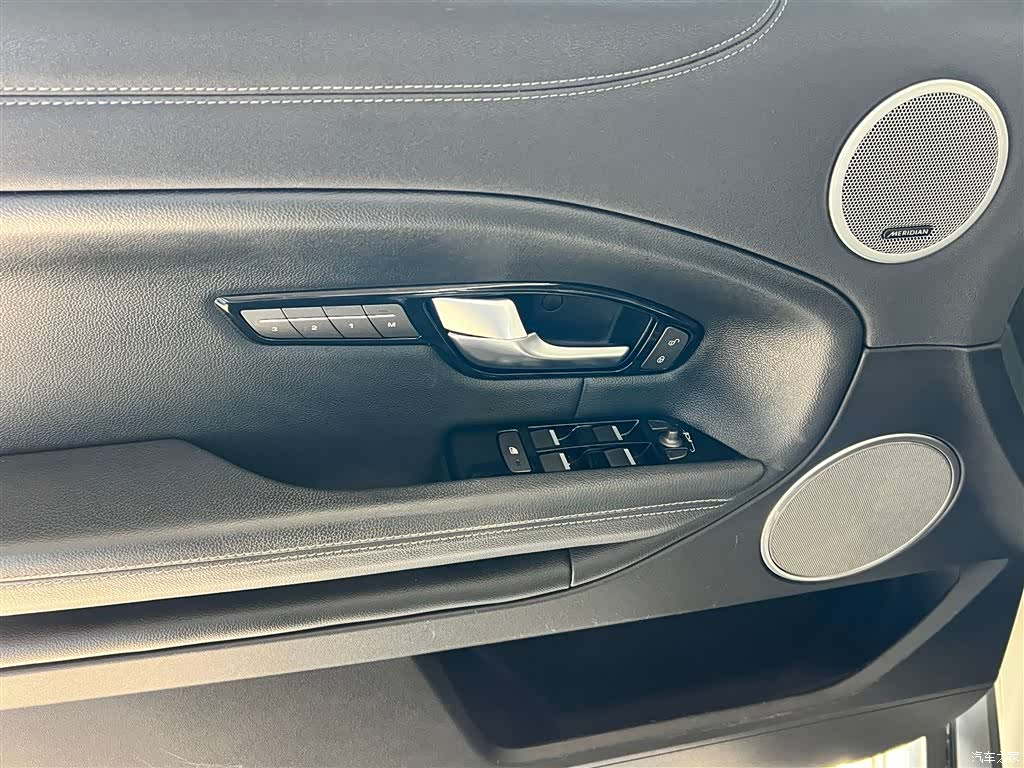 Land Rover Range Rover, 2019 18