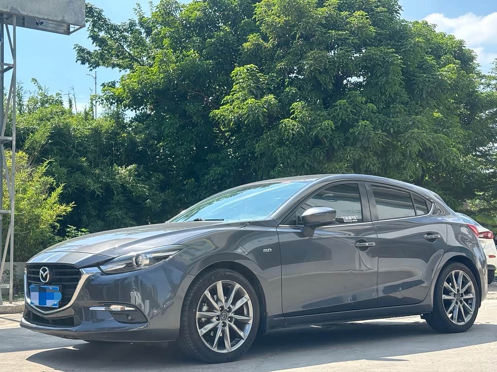 Mazda 3