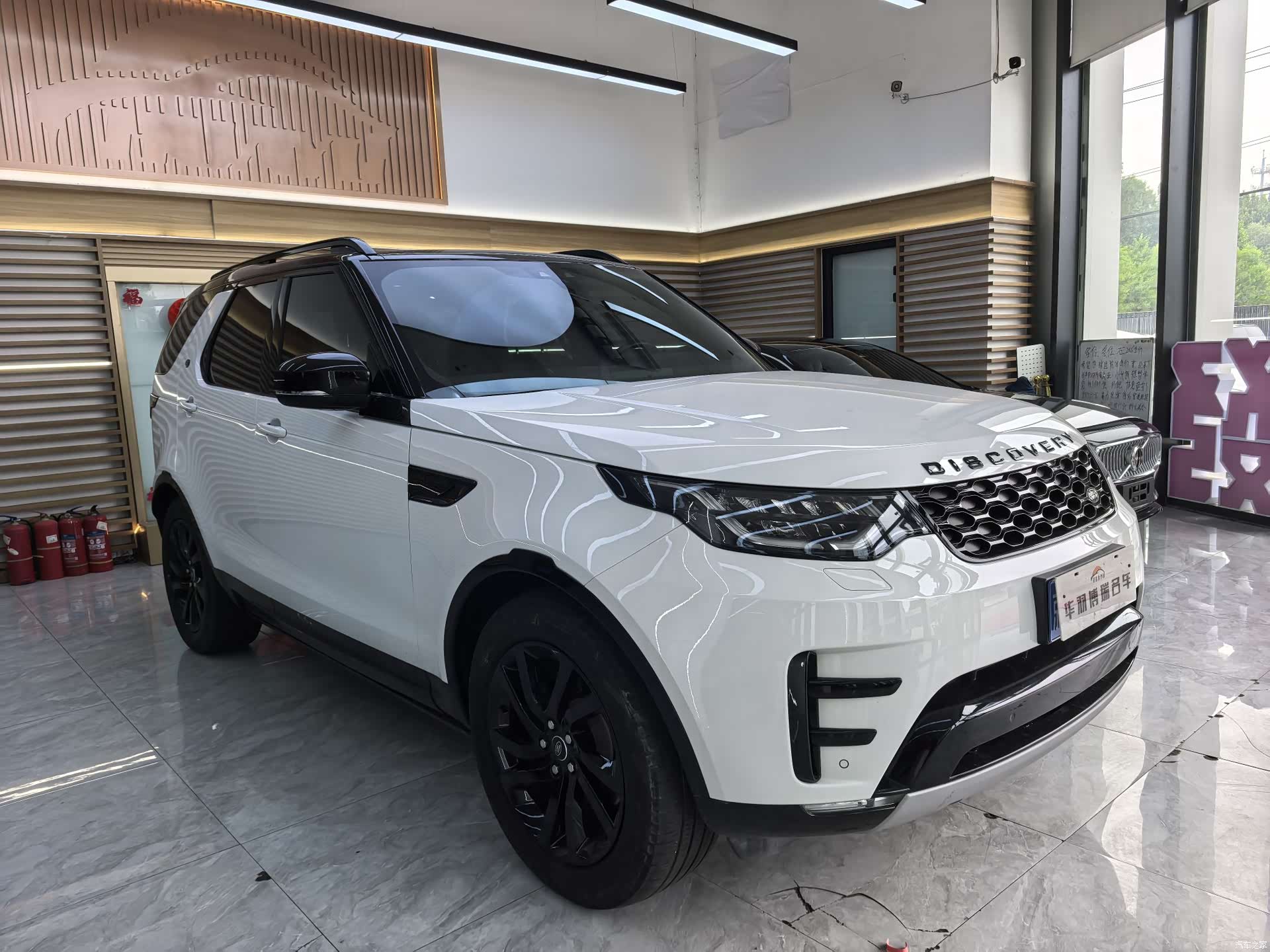 Land Rover Discovery, 2017 3