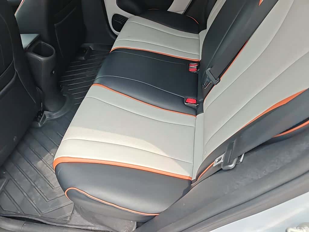 BYD Dolphin, 2022 17