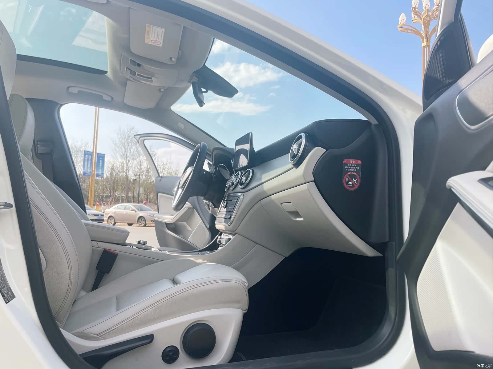 Mercedes-Benz GLA, 2016 17