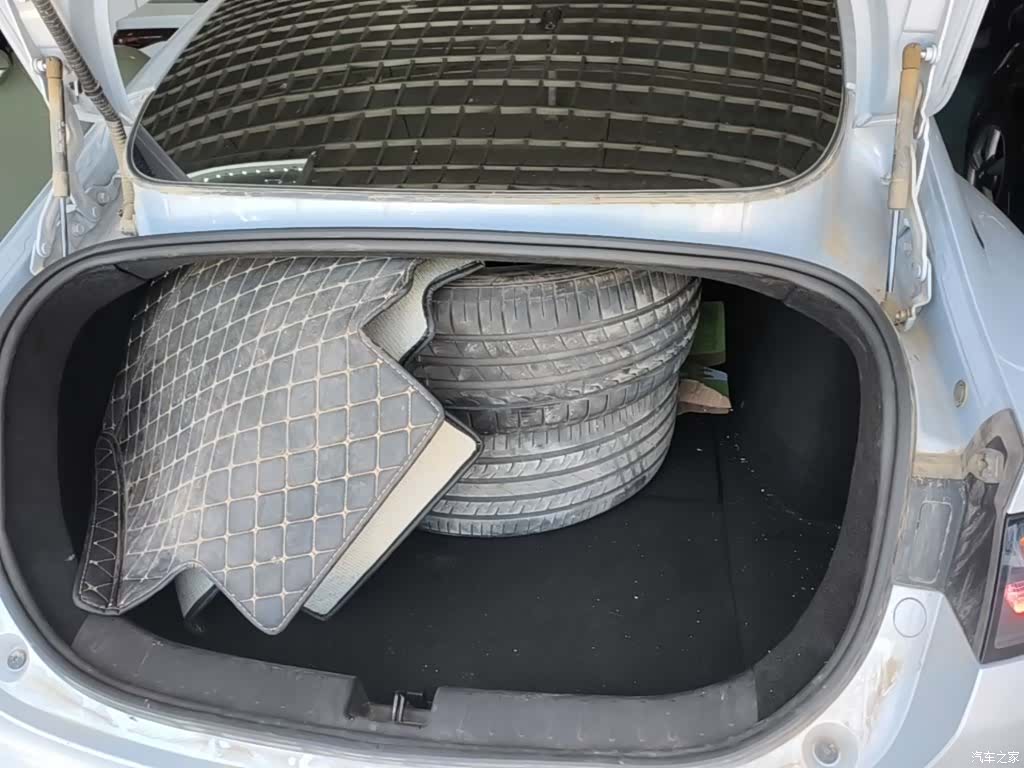 Leapmotor C01, 2023 19