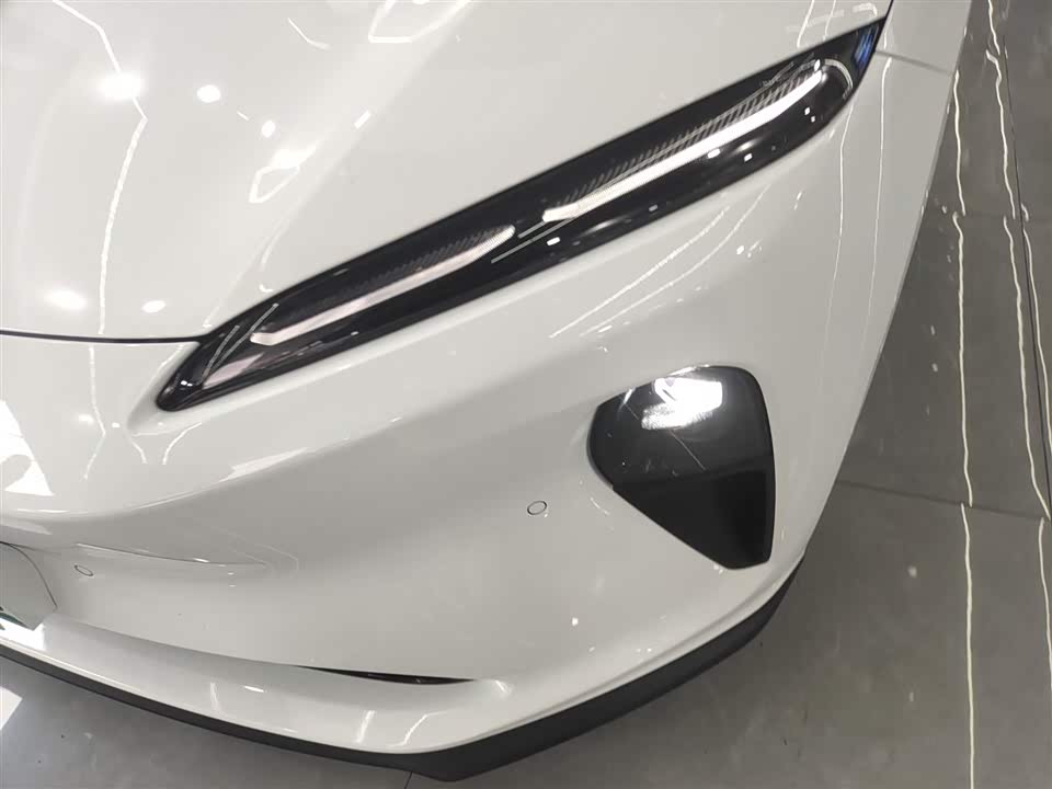 NIO ET5 NIO ET5