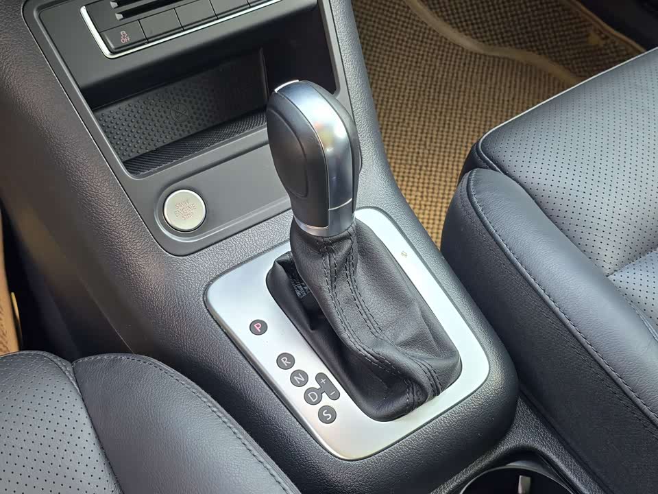 Volkswagen Tiguan Volkswagen Tiguan