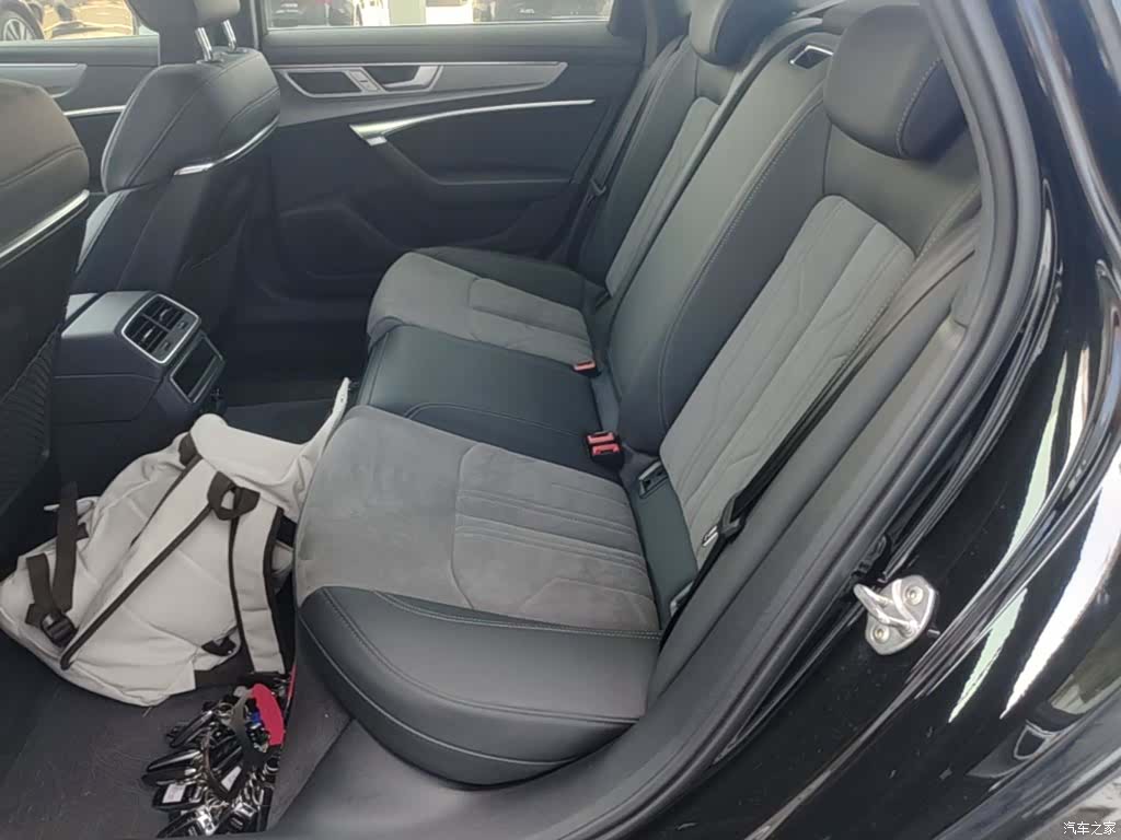 Audi A6L, 2023 24