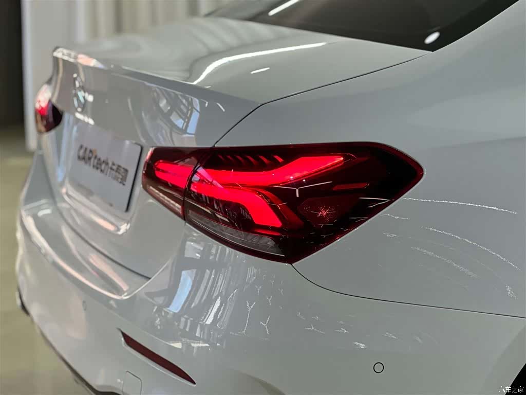 Mercedes-Benz A-Class, 2019 12