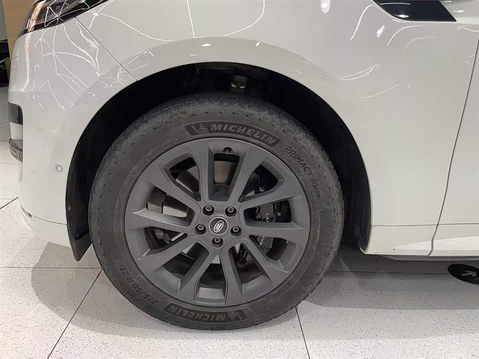 Land Rover Range Rover Sport Land Rover Range Rover Sport