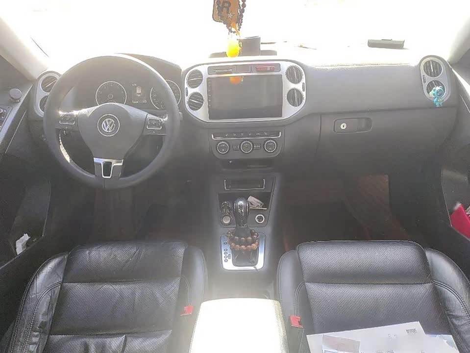 Volkswagen Tiguan Volkswagen Tiguan