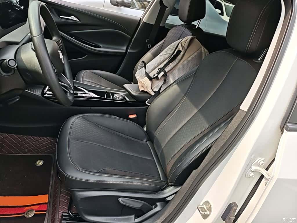 Buick Verano, 2022 15