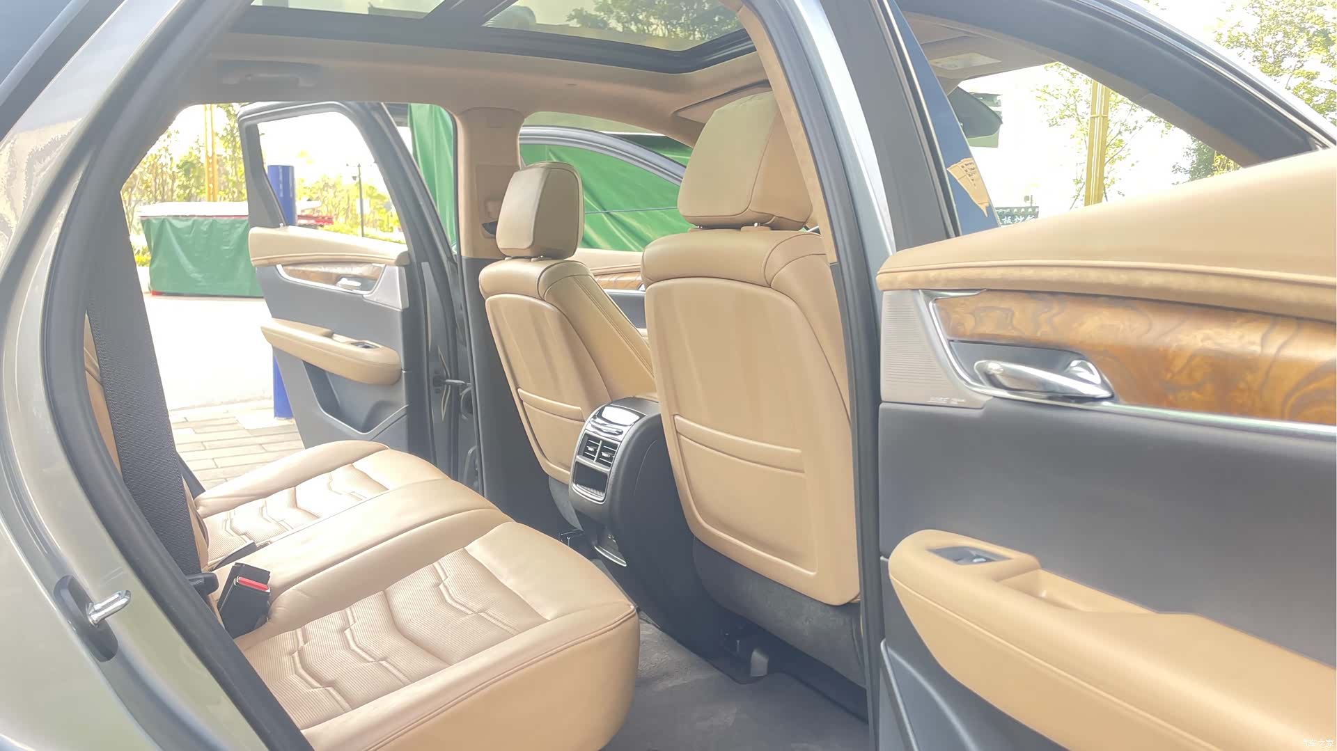 Cadillac XT5, 2025 16