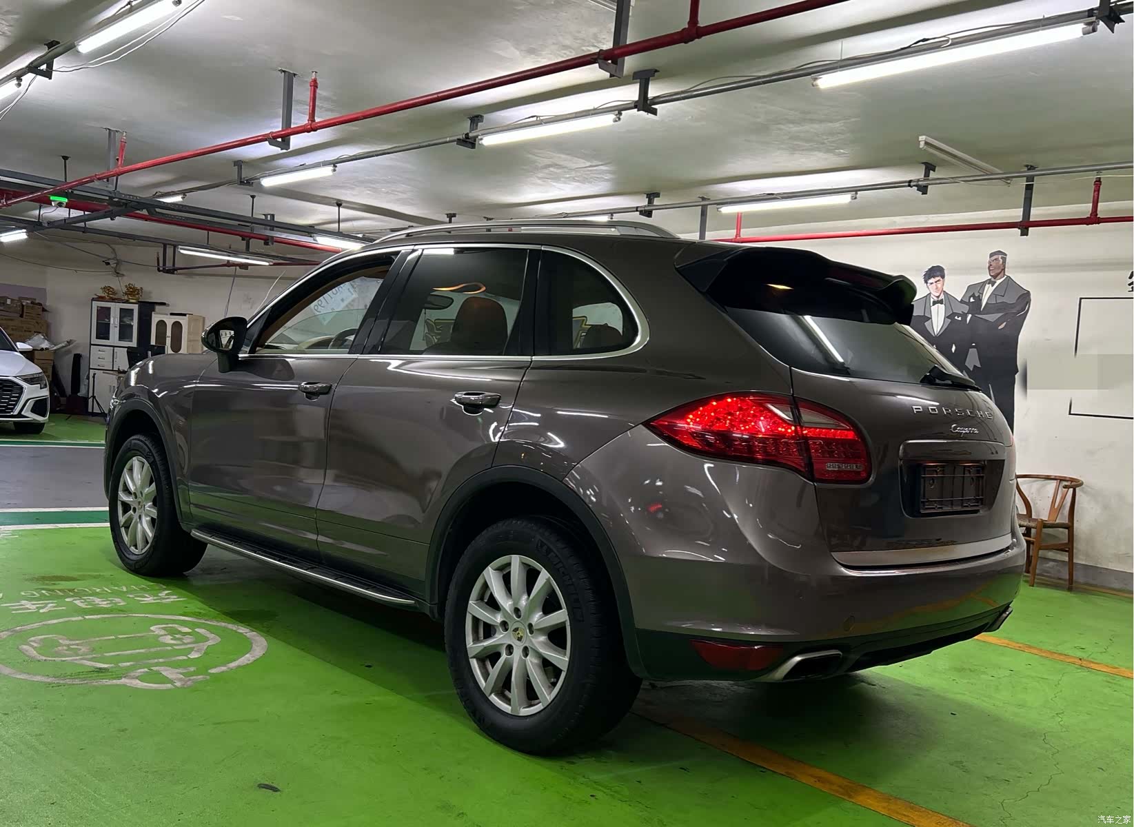 Porsche Cayenne, 2011 6