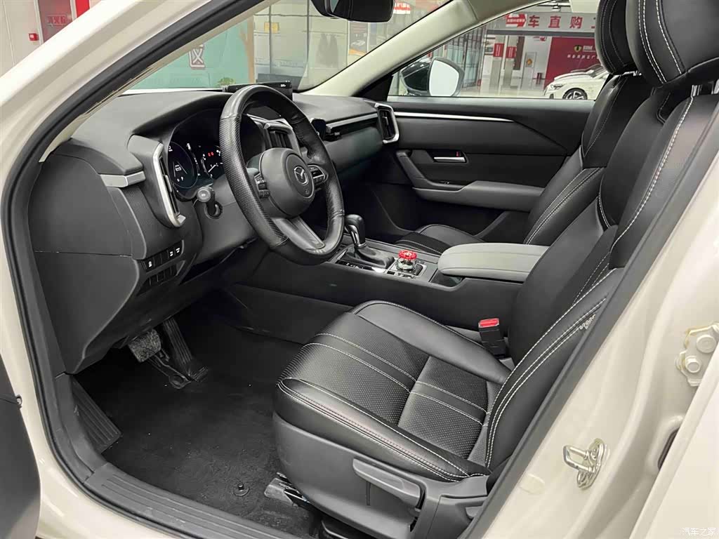 Mazda CX-50, 2023 10