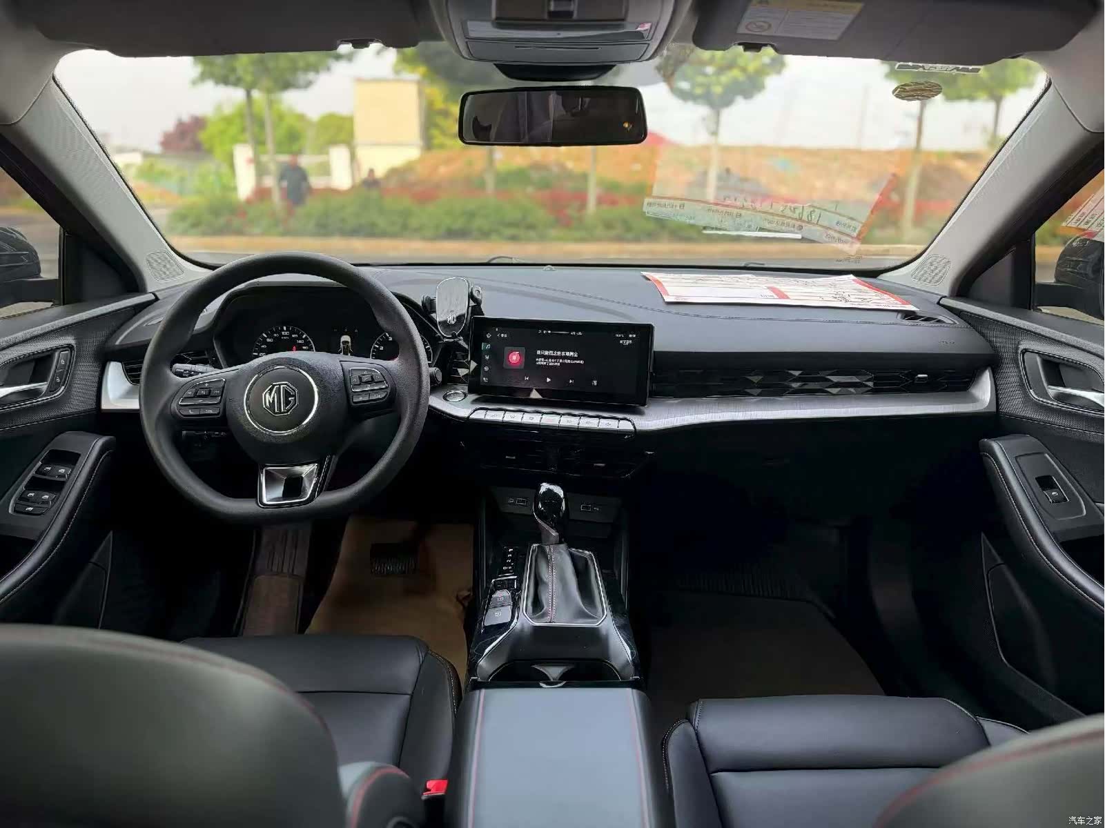 MG MG5, 2023 все фото