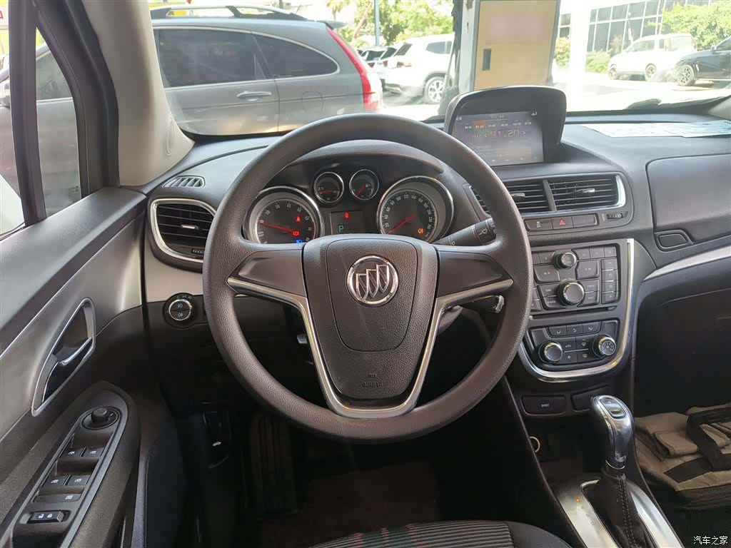 Buick Encore, 2016 11