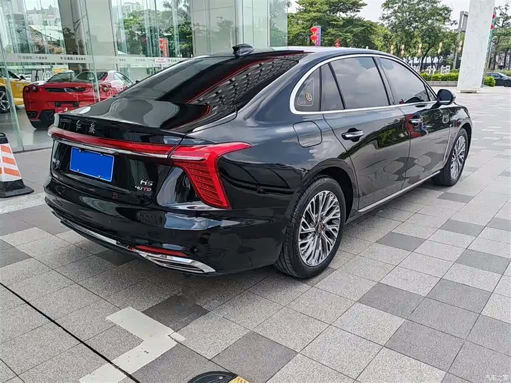 Hongqi H5, 2024 7