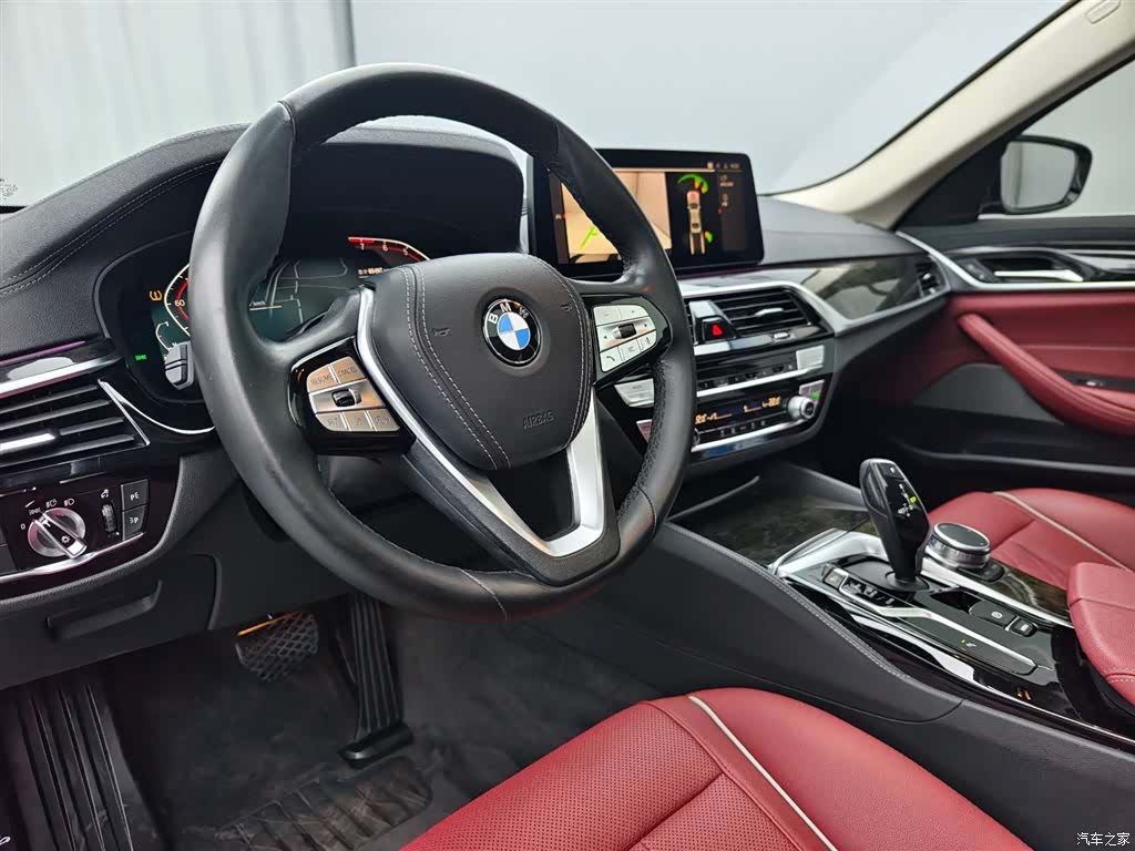 BMW 5 Series, 2022 16