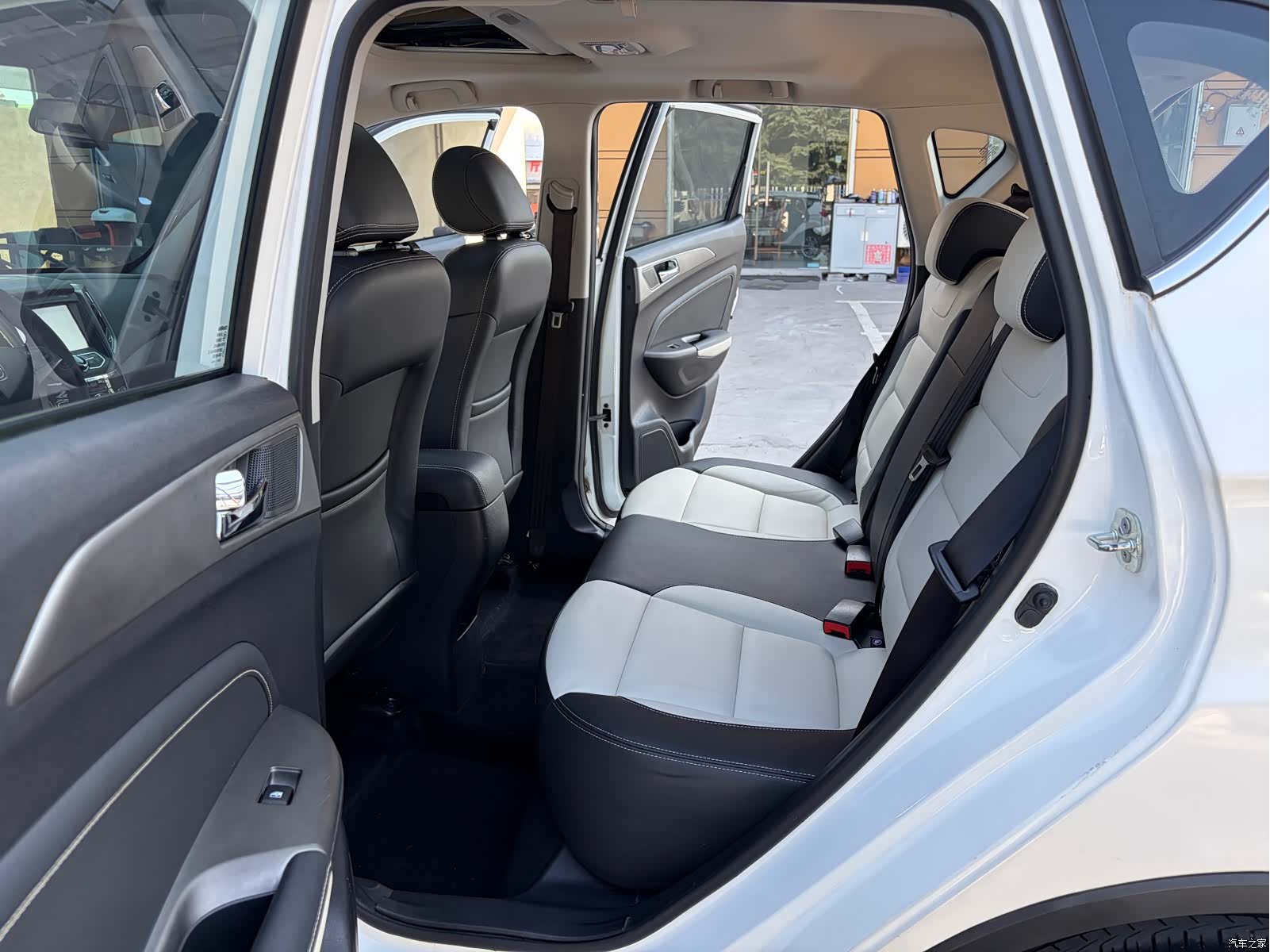 Changan CS35, 2018 12