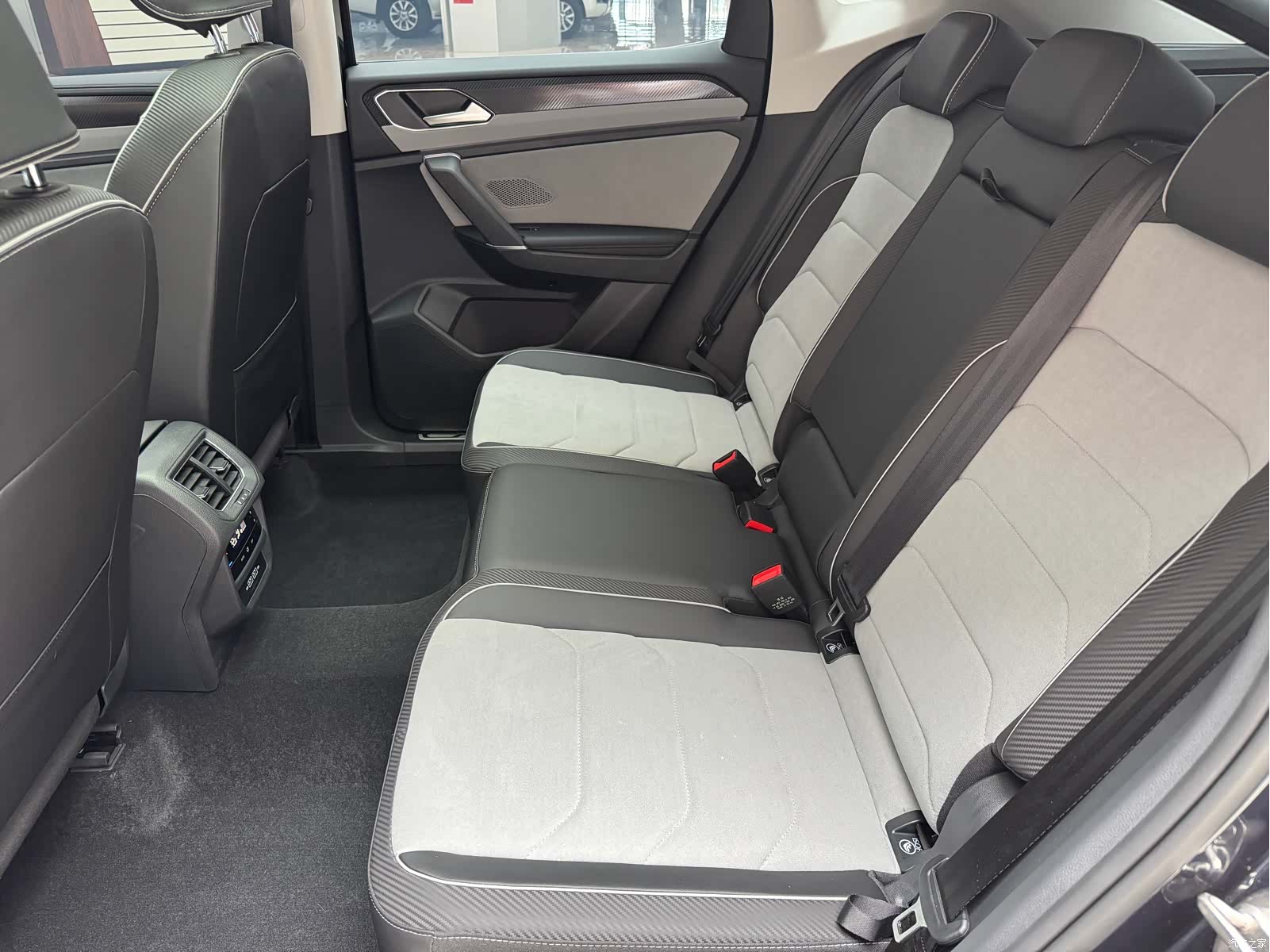 Volkswagen Tayron, 2026 все фото