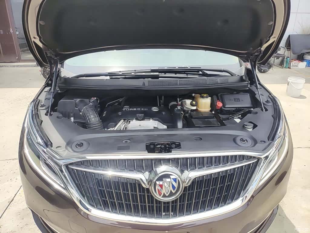 Buick GL8, 2017 20