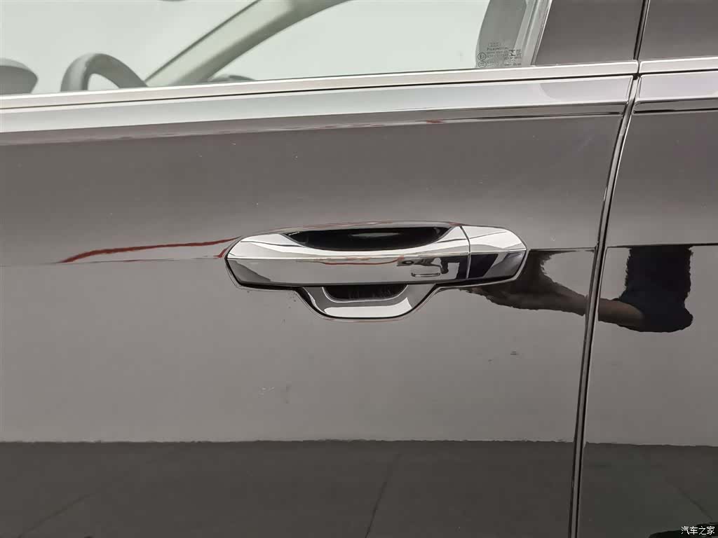 Audi A8L, 2022 18