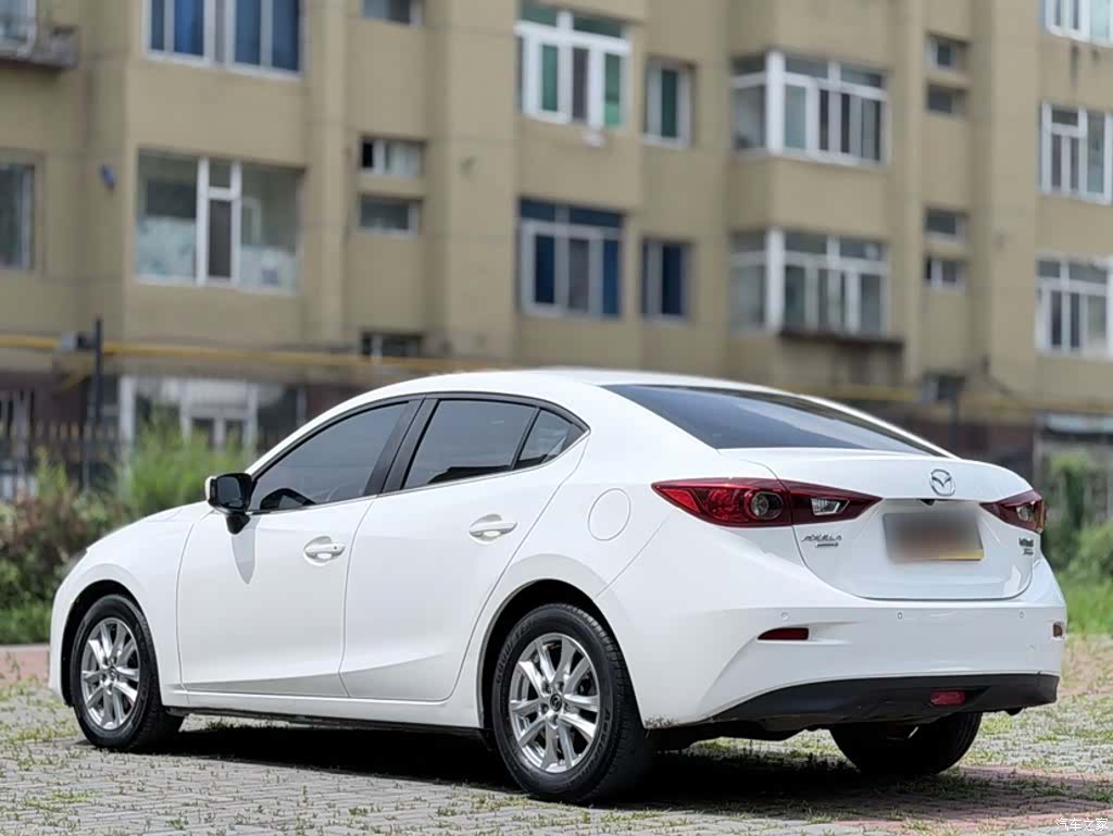 Mazda Mazda3, 2016 8