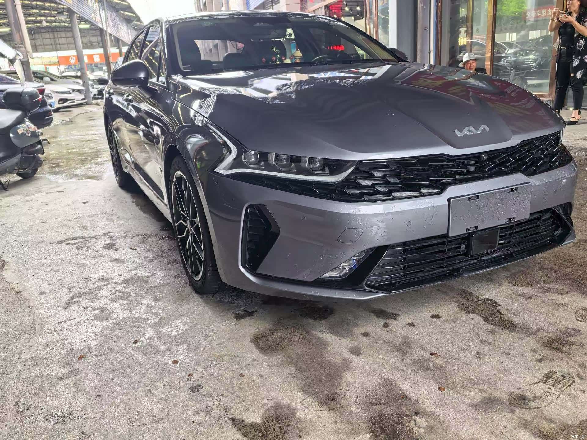 Kia K5, 2022 3