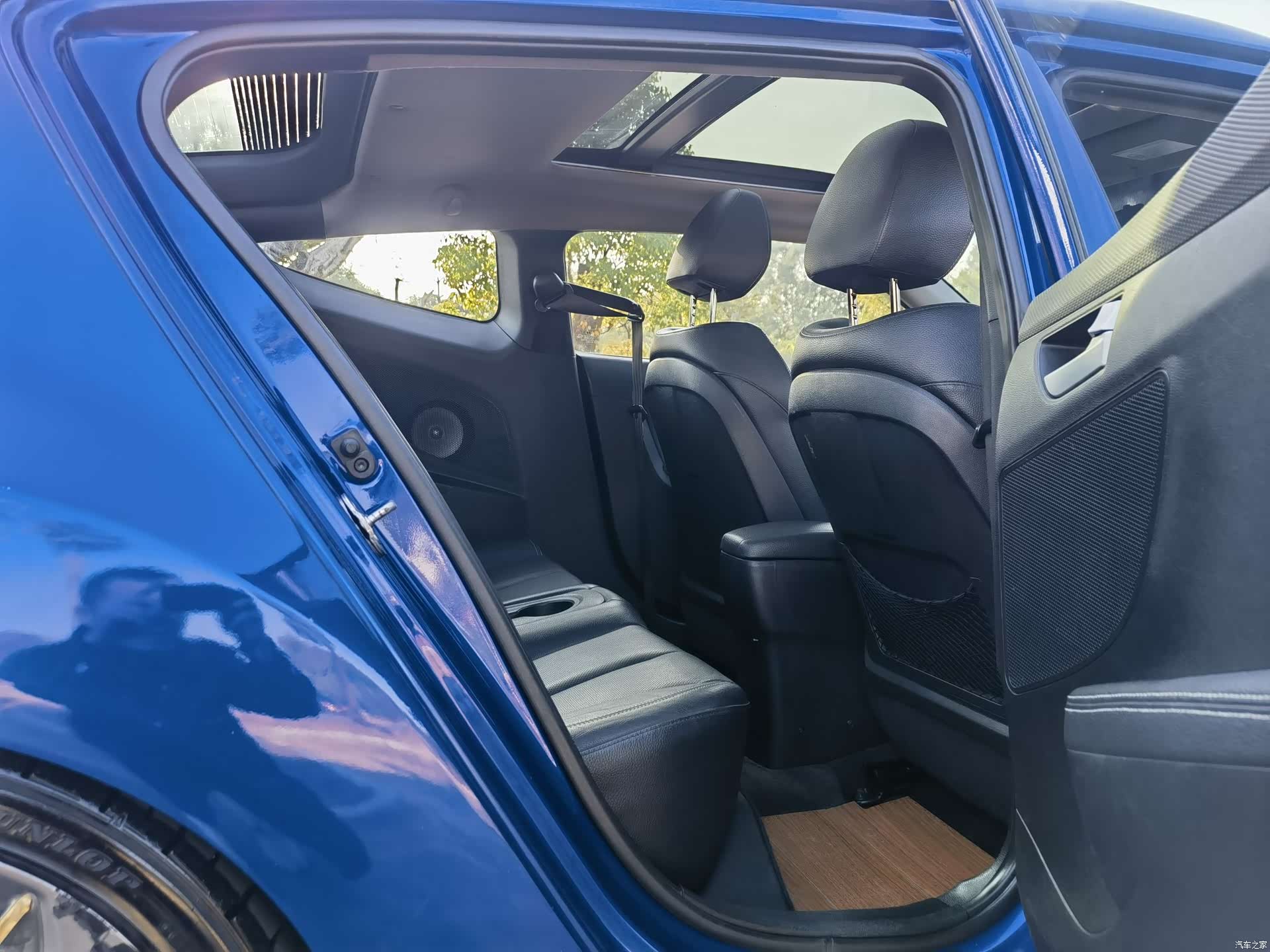 Hyundai Veloster, 2015 8